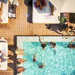 Playa Suites