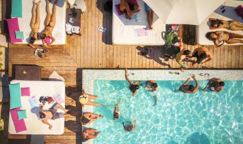 Playa Suites Hotel